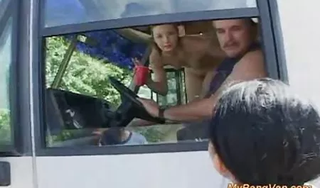 Dojrzała kobieta z dużą dupą trójkąt Bbc w chwilach ogromnego byka, żony- darmowe legalne filmy erotyczne
